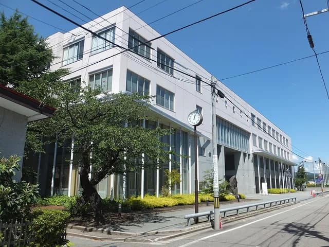 秋田北高校の外観