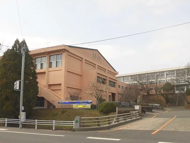 筑豊高校の外観
