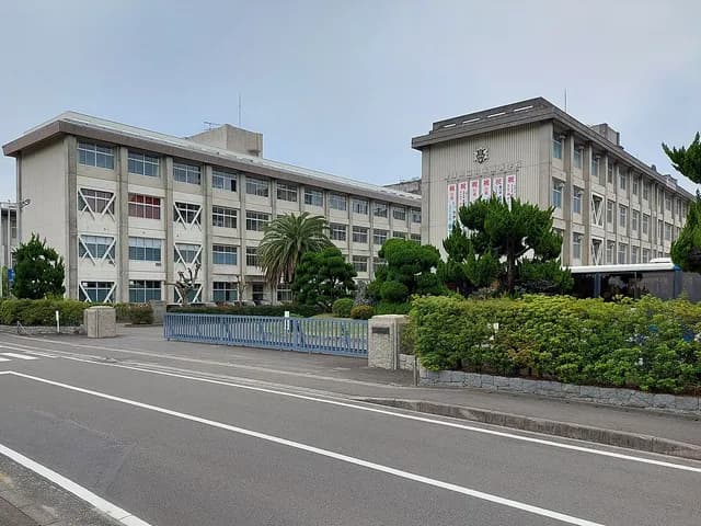北条高校の外観