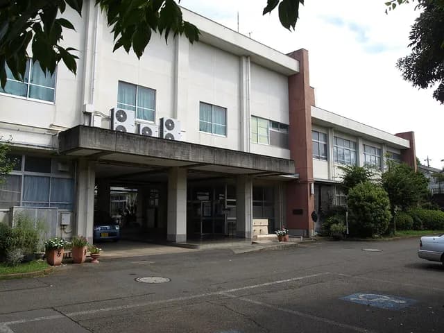 藤沢工科高校の外観