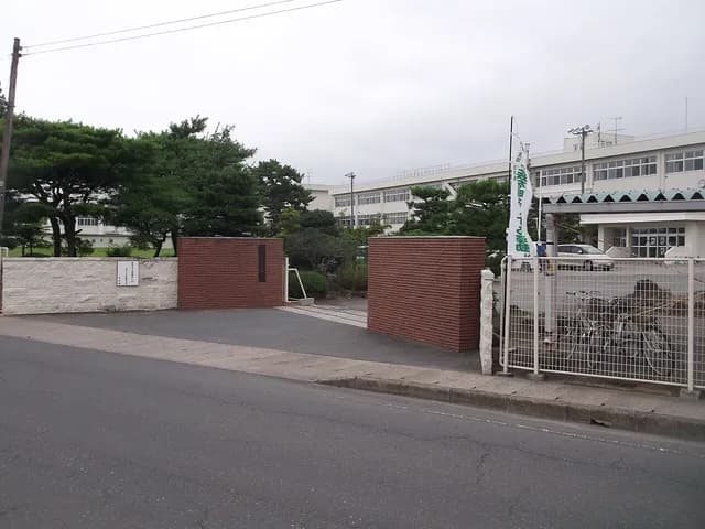 東松島高校の外観