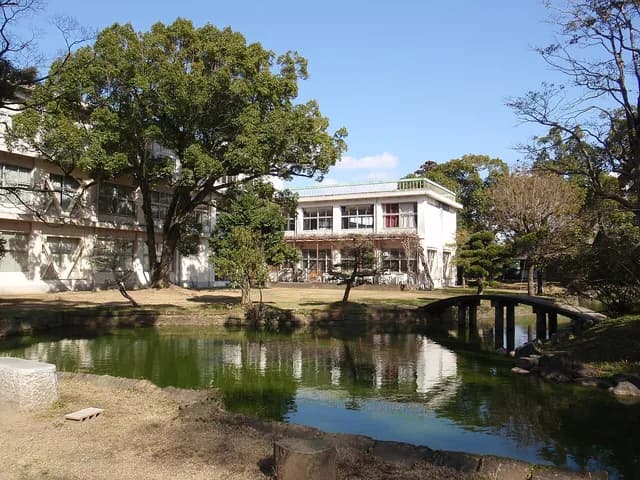 諫早高校の外観
