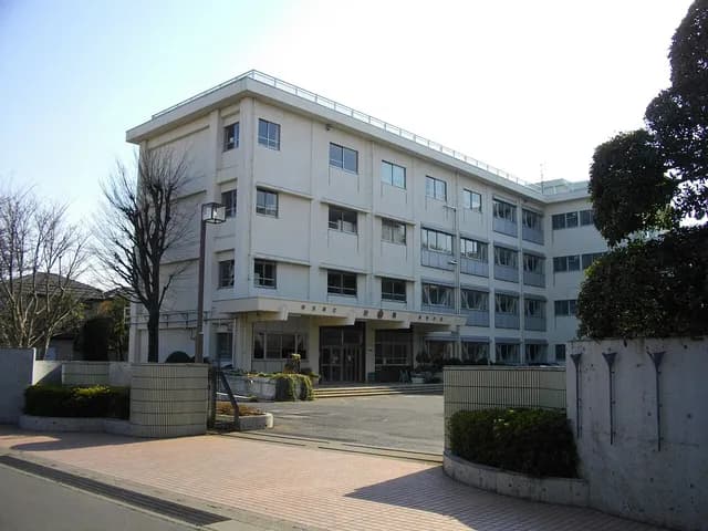 岩槻高校の外観