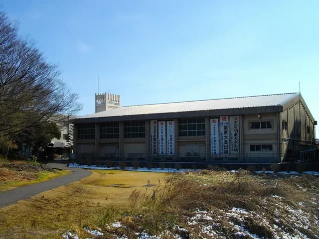 鎌ヶ谷高校の外観
