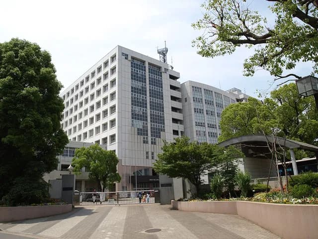 神奈川総合高校の外観