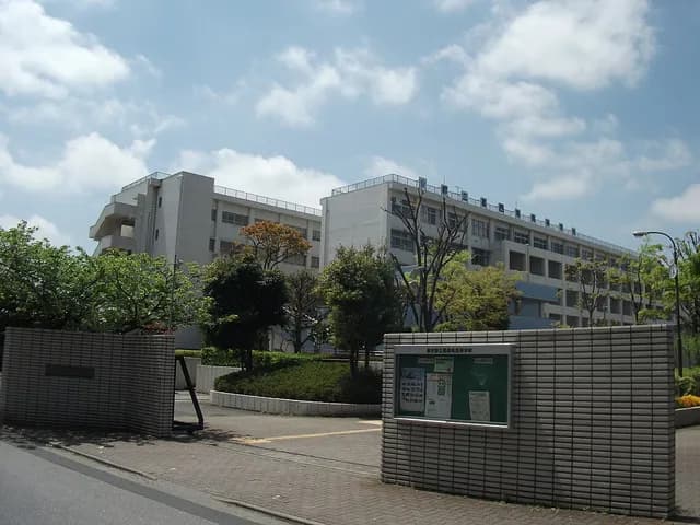 葛西南高校の外観