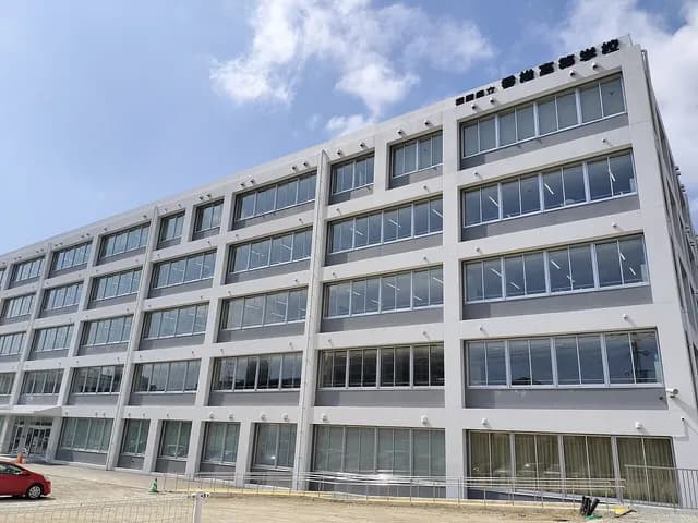 香椎高校の外観