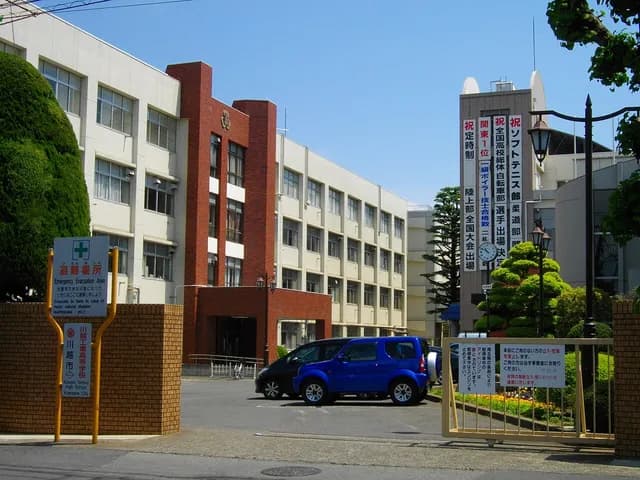 川越工業高校の外観