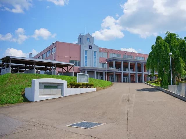 鹿角高校の外観