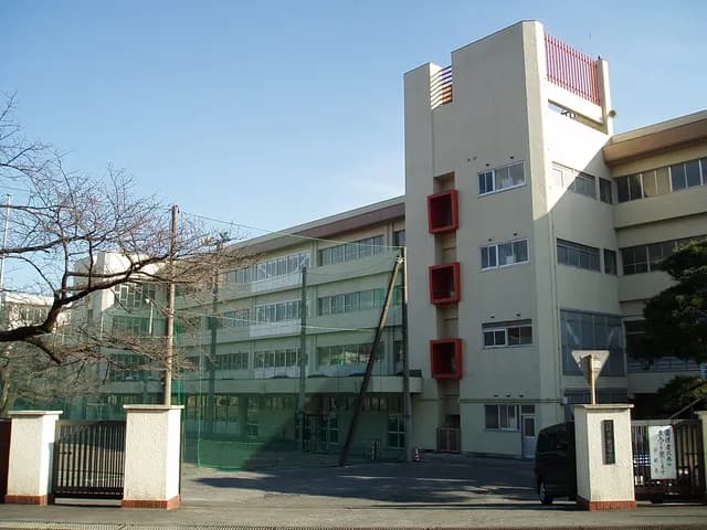 桐生工業高校の外観