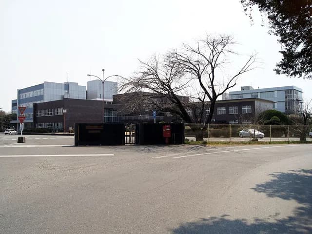 熊本高専の外観