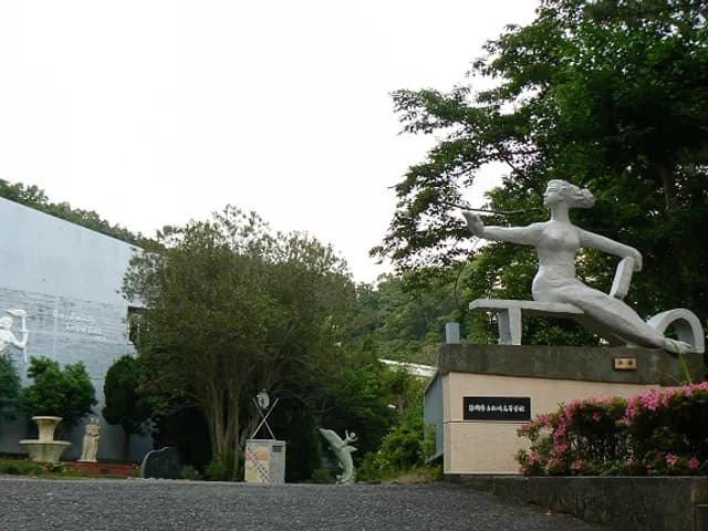 松崎高校の外観