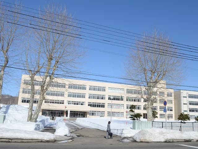 三笠高校の外観