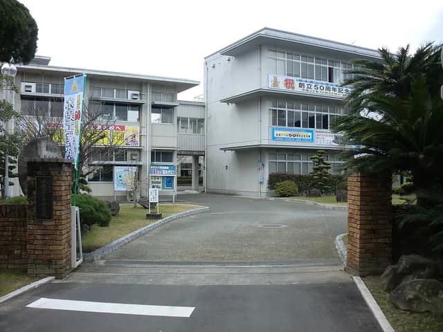 水俣高校の外観