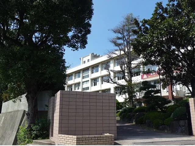 長崎西高校の外観