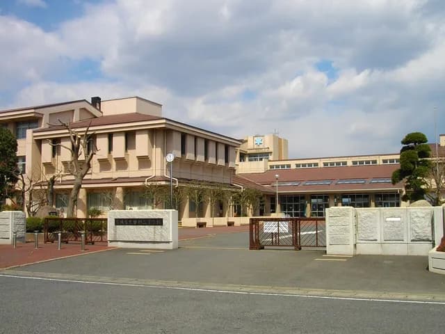 那珂高校の外観