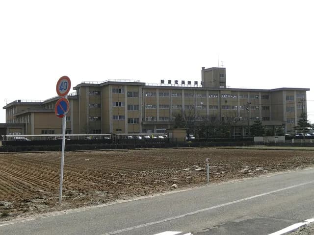新潟北高校の外観