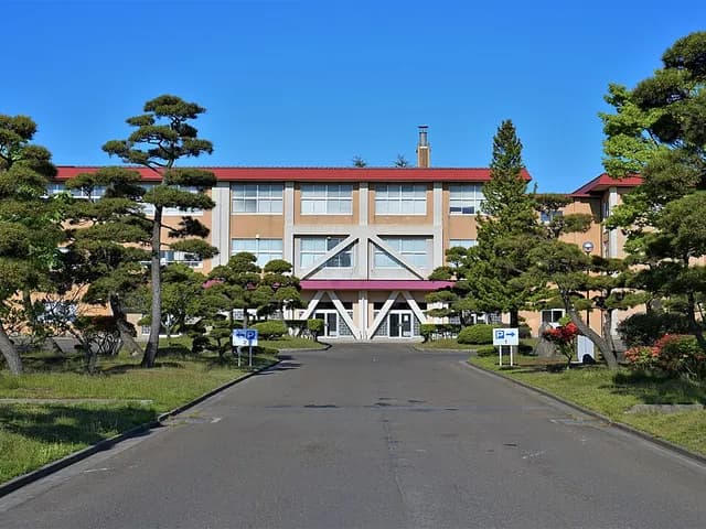 能代高校の外観