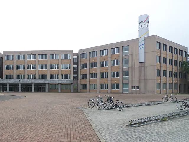 帯広柏葉高校の外観