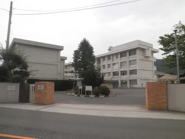 大柿高校の外観