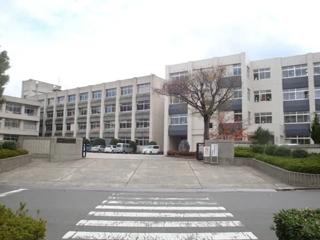 大分豊府高校の外観