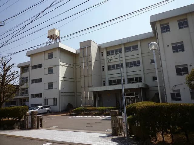尾鷲高校の外観