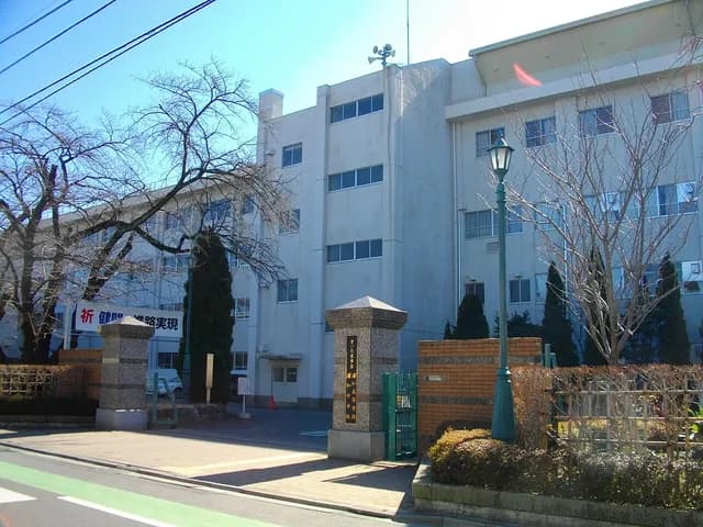 浦和高校の外観