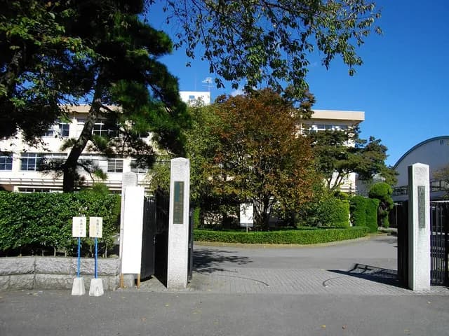 佐野高校の外観
