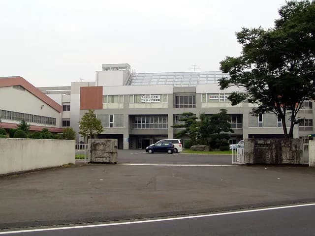 下館工業高校の外観