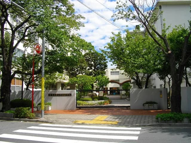 竹台高校の外観