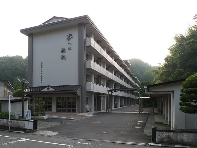 竹田高校の外観