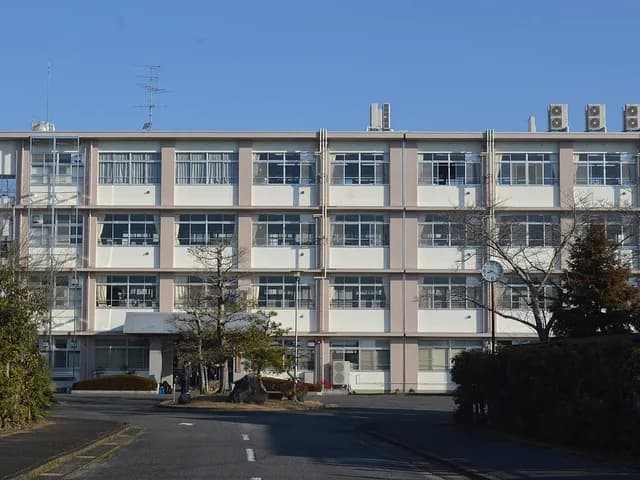 東濃実業高校の外観