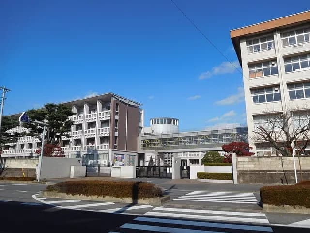 土浦第二高校の外観