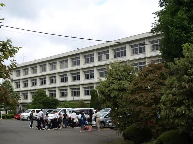 津久井高校の外観