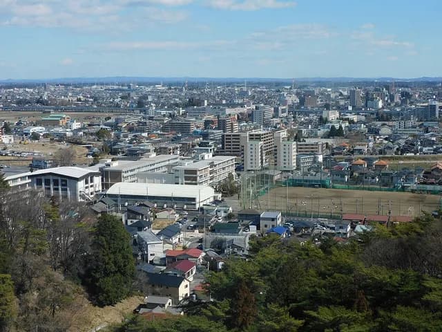 宇都宮商業高校の外観
