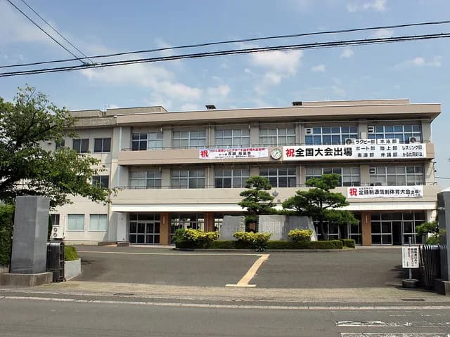 若狭高校の外観
