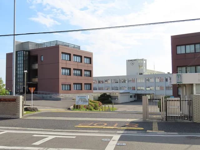 和歌山工業高専の外観
