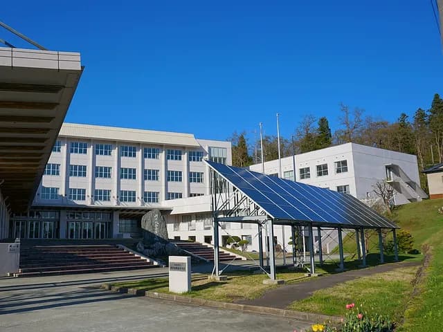 横手城南高校の外観