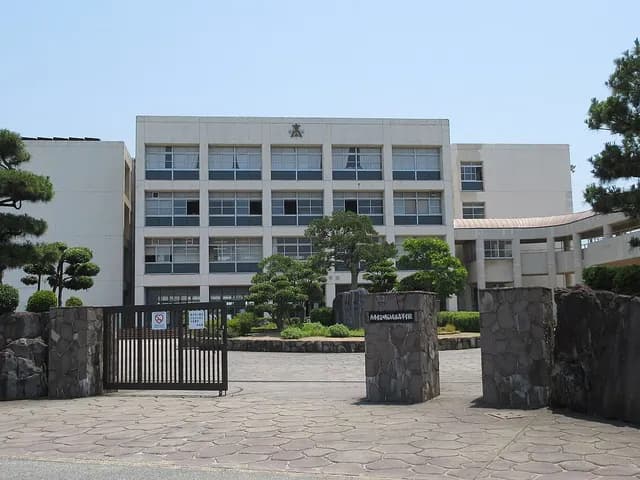 明石城西高校の外観