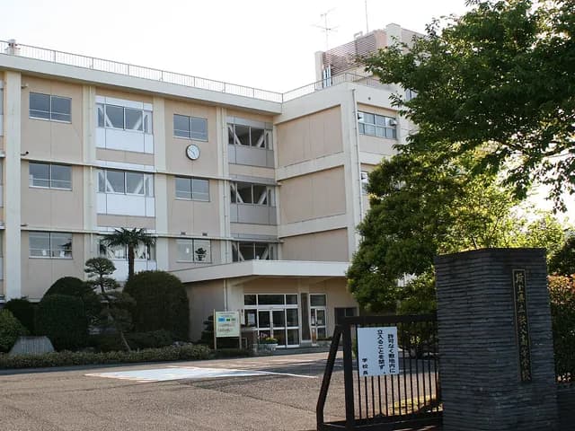 秩父高校の外観