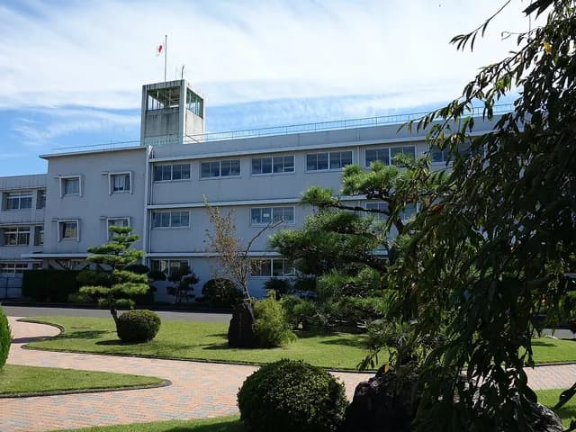岐阜工業高専の外観