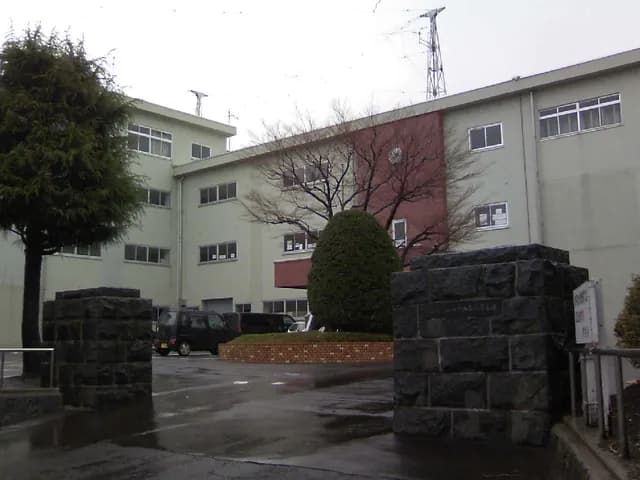 八戸水産高校の外観