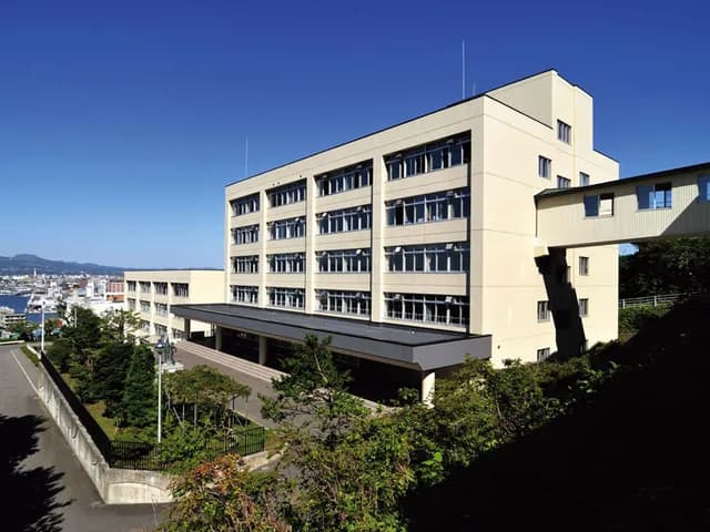 函館西高校の外観
