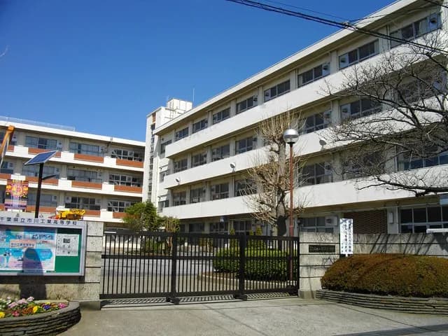 市川工業高校の外観