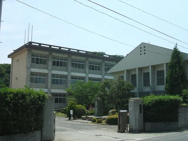 今治北高校大三島分校の外観