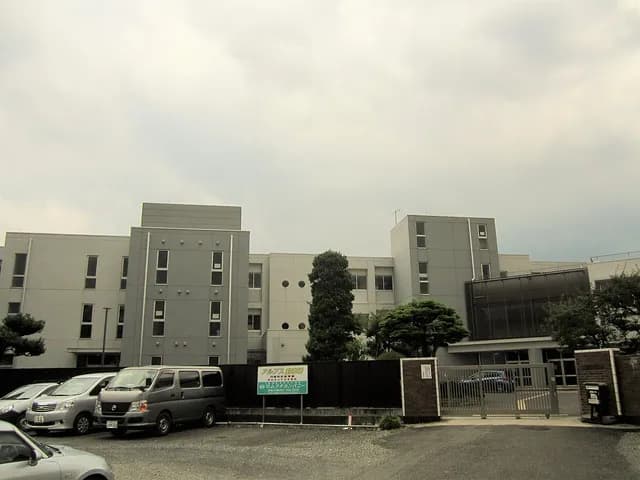 上溝高校の外観