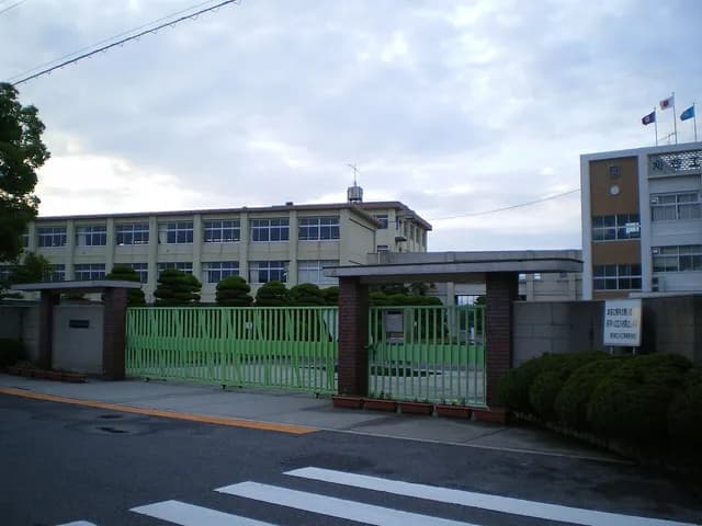 刈谷工科高校の外観