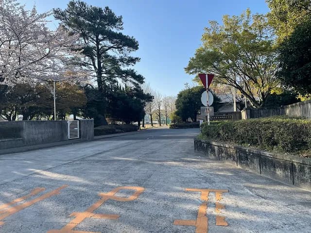 翔陽高校の外観