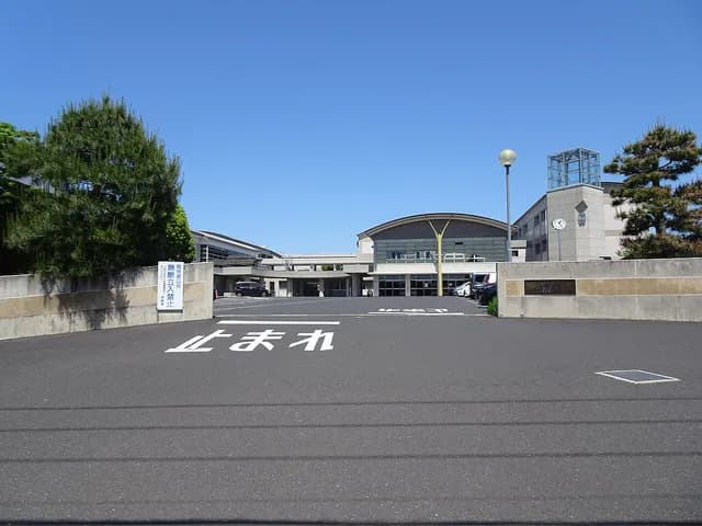 松江南高校の外観