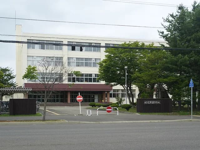 芽室高校の外観